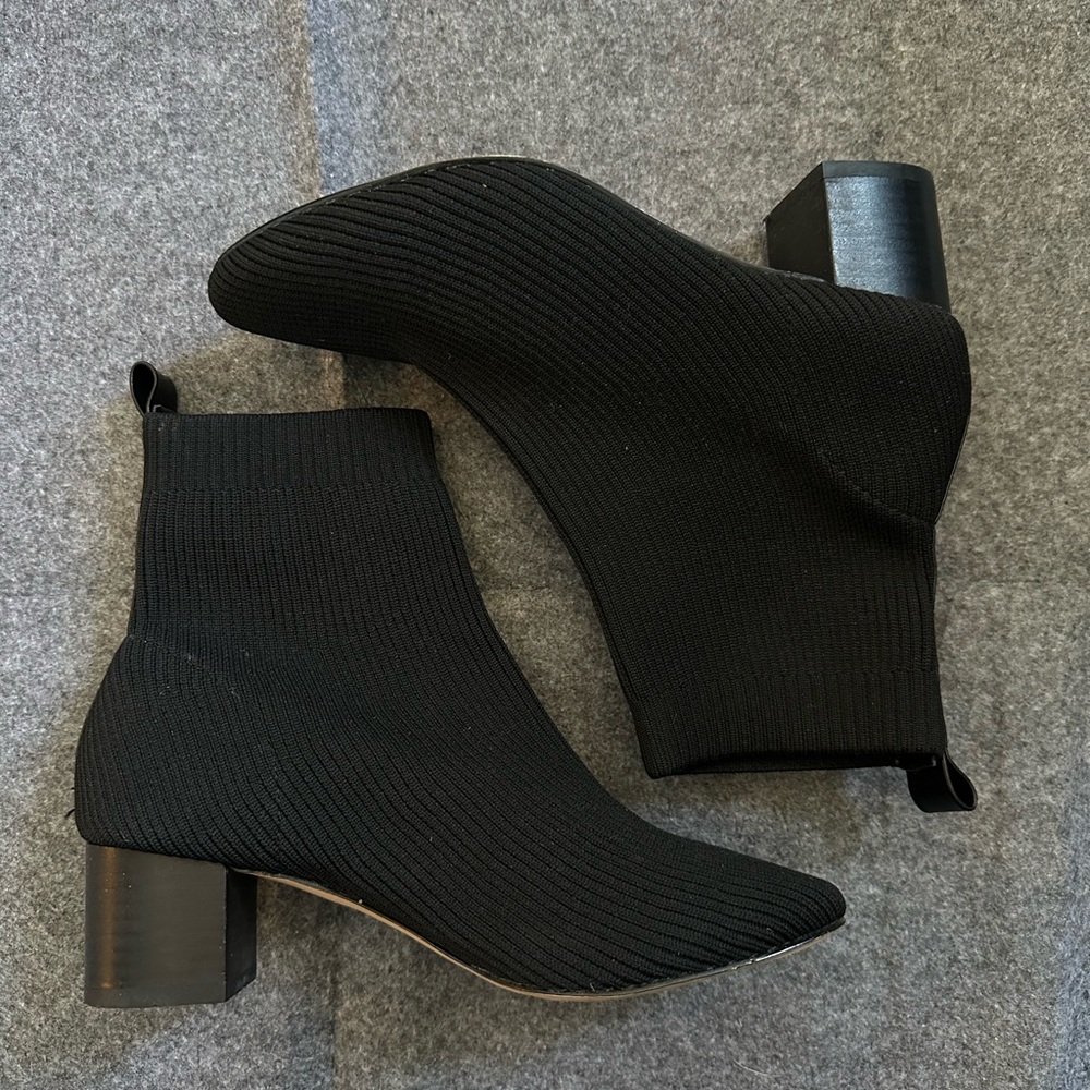 Elegant Black Knit Ankle Booties